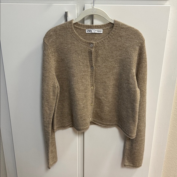 Zara Knit Cardigan - Picture 1 of 5